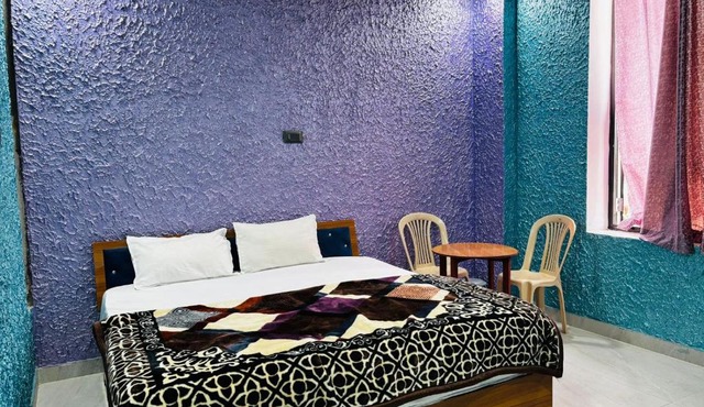 Himani Hotel