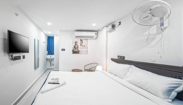 Hivee Hotel
