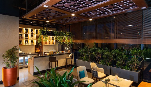 Holiday Inn Bengaluru Racecourse by IHG