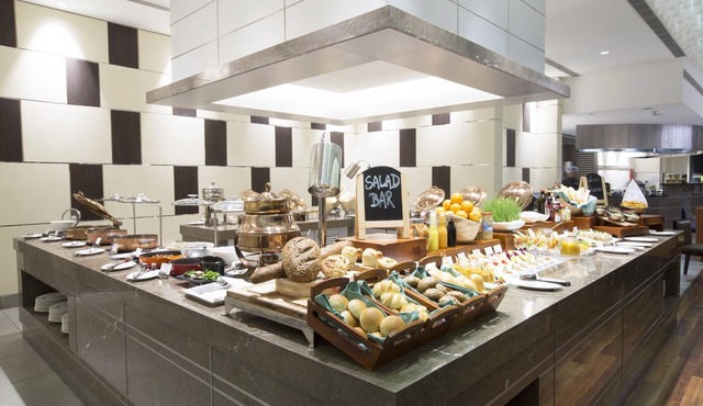 Holiday Inn Chennai OMR IT Expressway by IHG