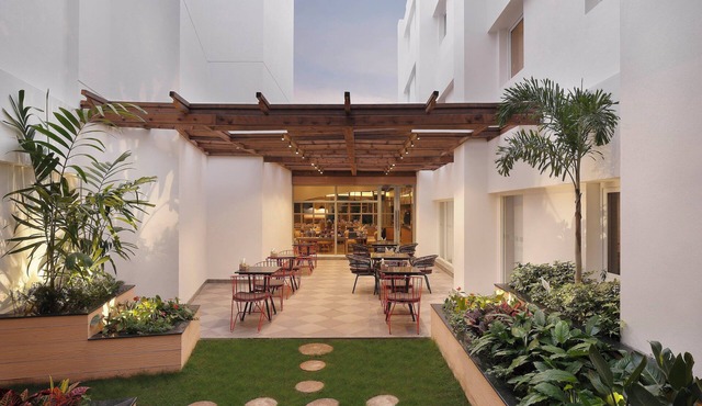 Holiday Inn Express Bengaluru Yeshwantpur by IHG