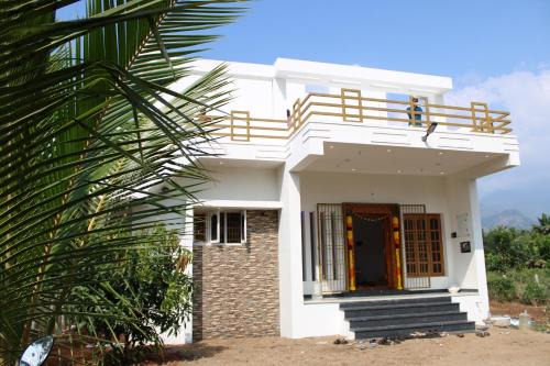 HolidayHome Farm Stay in Mango Farm Resort