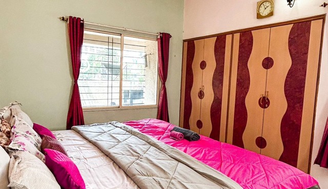Homely stay at heart of city to easily travel to popular spots of Nashik.