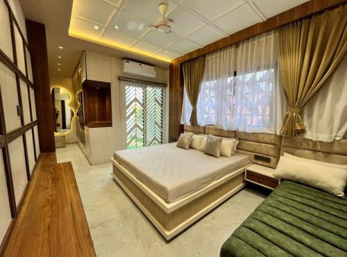 Homly stays, 4BHK Villa in the center of the city