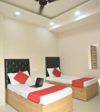 Hotel 3 in Ayodhya