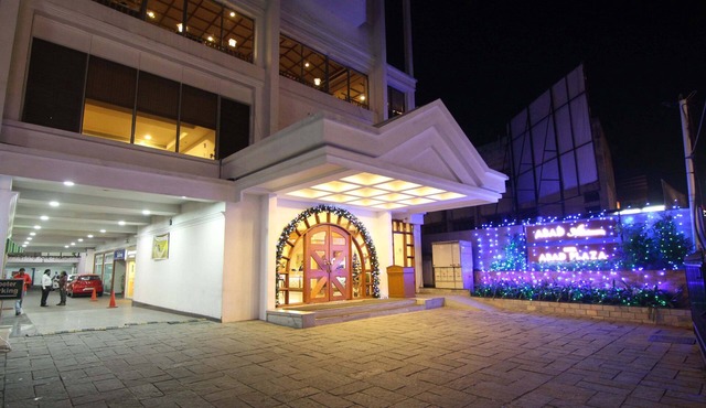 Hotel Abad Plaza