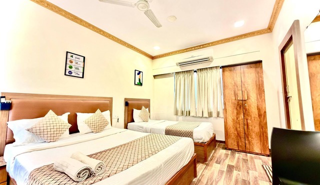 Hotel ABC - Satellite Prahladnagar