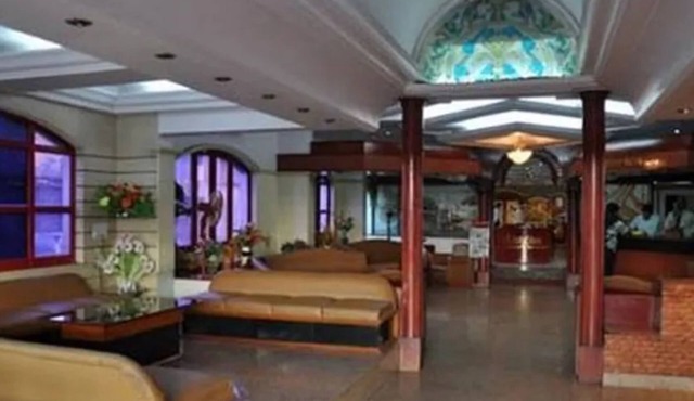 Hotel Adarsha Palace
