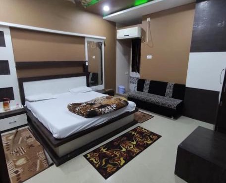 Hotel amaltas barwaha