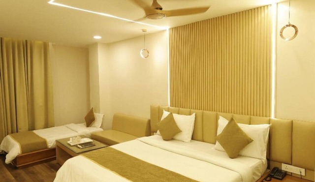 Hotel Amar Palace