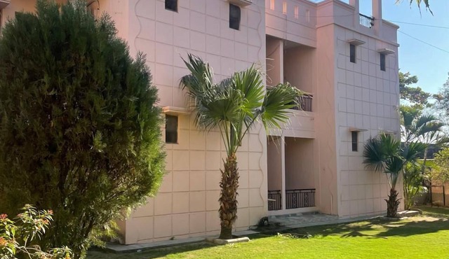 Hotel Ambika