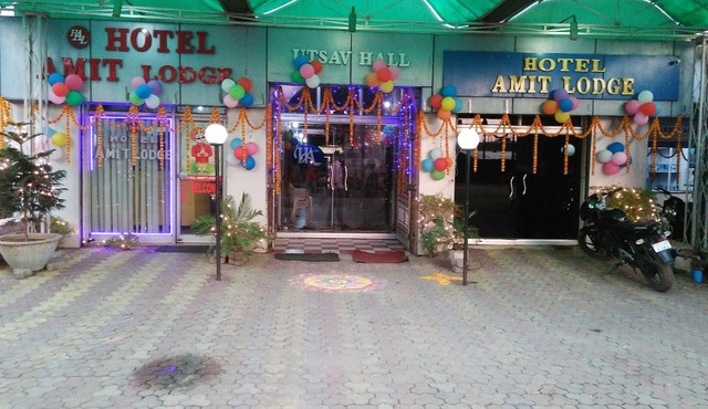 Hotel Amit Lodge