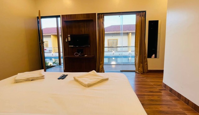 Hotel Amrai 69