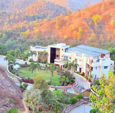 Hotel Anan Palace