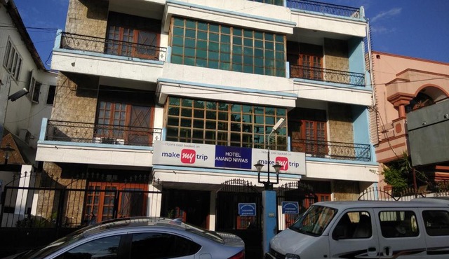 Hotel Anand Niwas