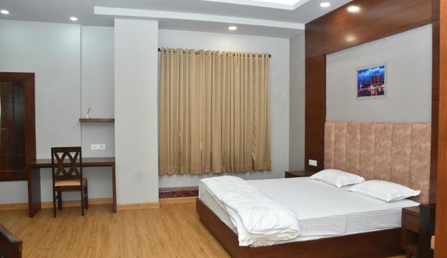 Hotel Ananda