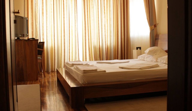 Hotel Anthimos in Sânmartin