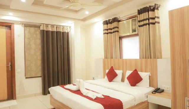 Hotel AR Residency