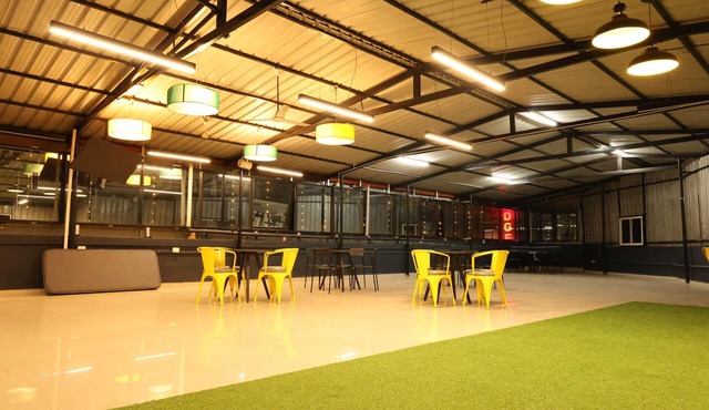 Hotel Aradhya Inn Deralakatte