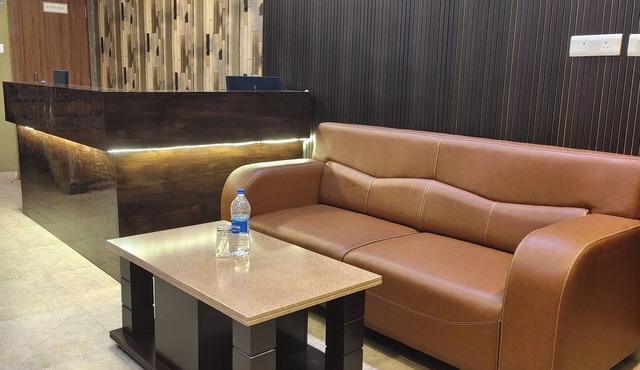 HOTEL ARDENT