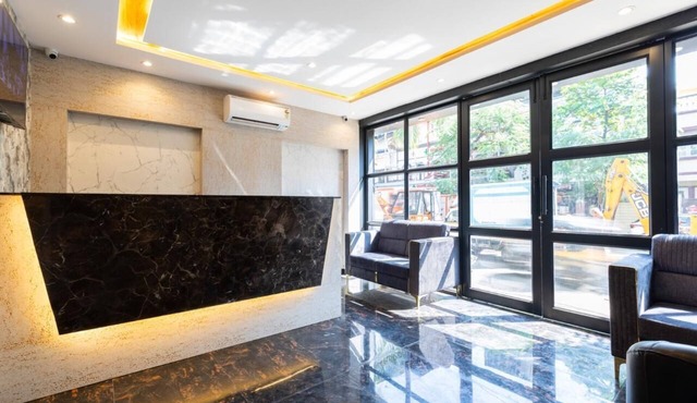 Hotel Artilla Borivali