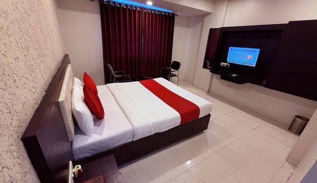 Hotel Arya Residency Rabale