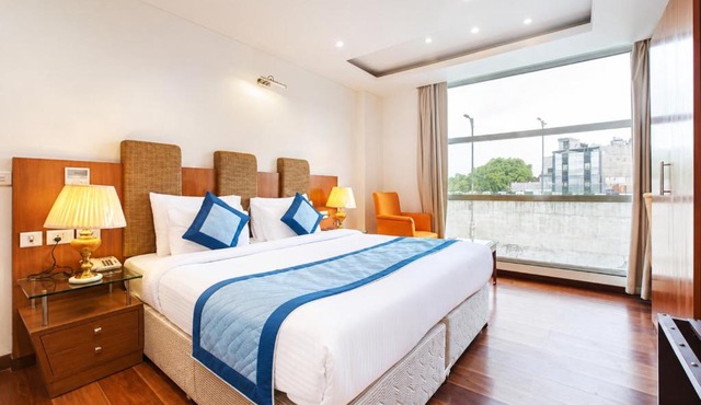 Hotel Aryan Palace in Brahmapur