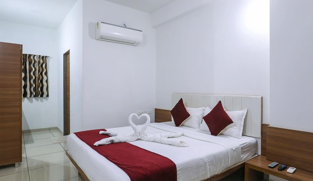Hotel Ashray Inn Express in Ahmedabad