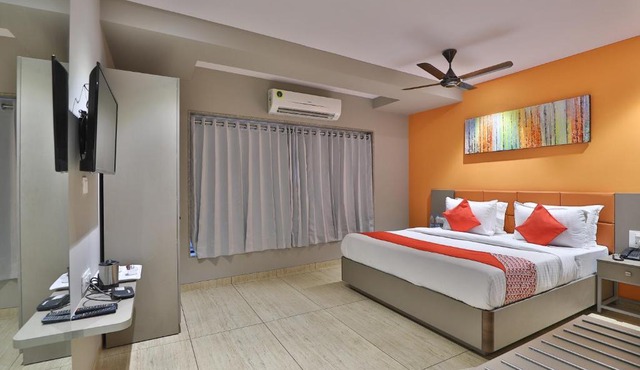 Hotel Avalon