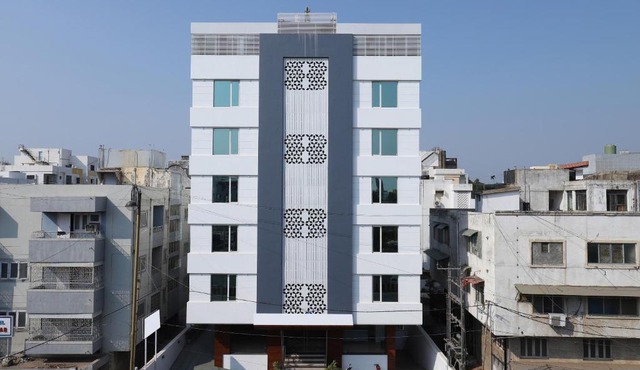 Hotel Avista - Unmarried Couples and NRI not allowed
