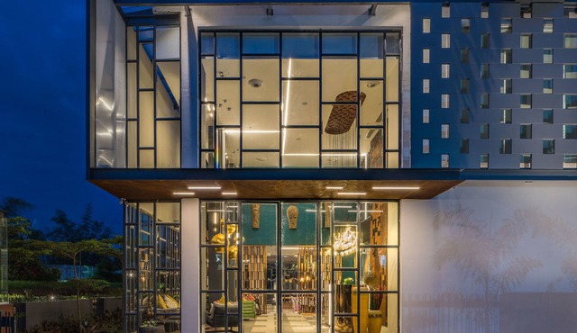 Hotel B Plus L