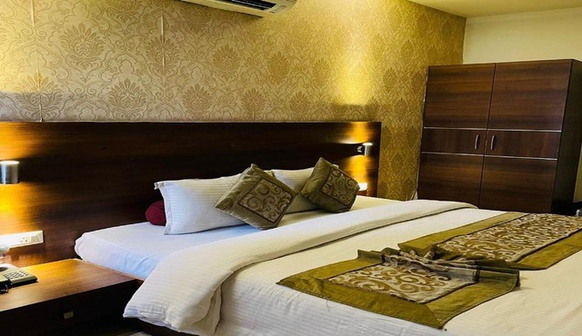 Hotel Babul Inn, Gondia