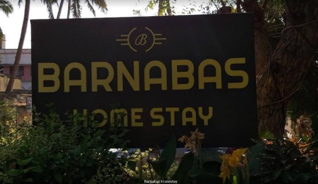 Hotel Barnabas Homestay