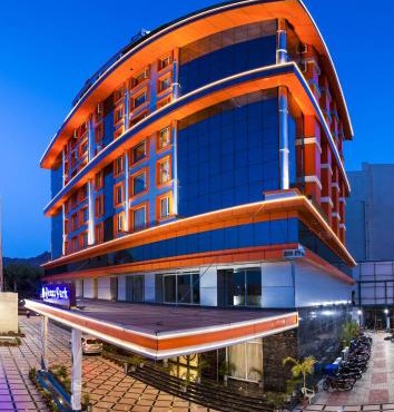 Hotel Benzz Park Vellore