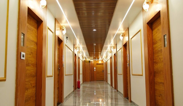 HOTEL BHAGYALAXMI LUXURY INN