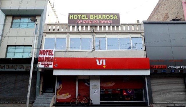 HOTEL BHAROSA BAPUNAGAR