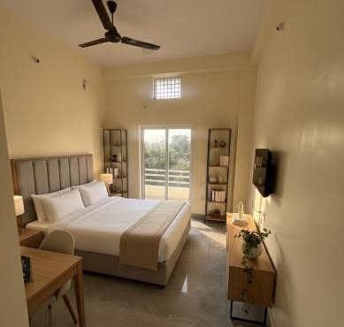 Hotel blossom Bhiwapur