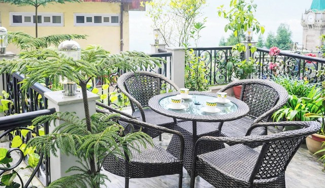 Hotel Broadway Mall Road Darjeeling