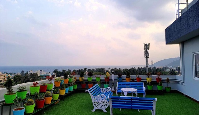 Hotel CannyStay RRR Marina