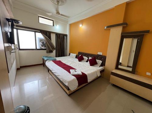 Hotel chaitanya