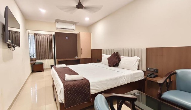Hotel Chandras