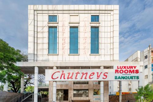 Hotel Chutneys