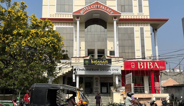 HOTEL CITY PALACE