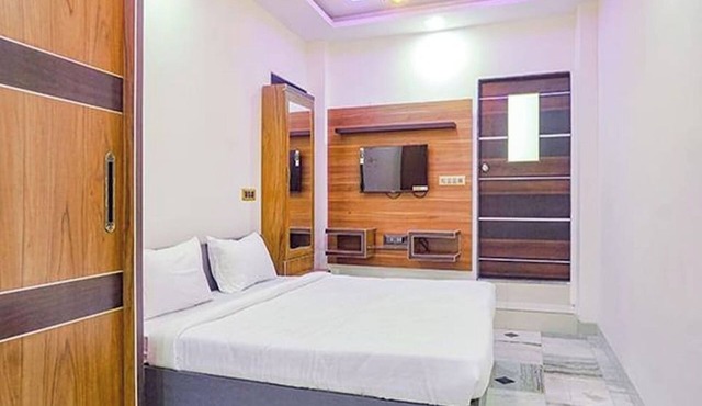 Hotel Classic Square in Pune