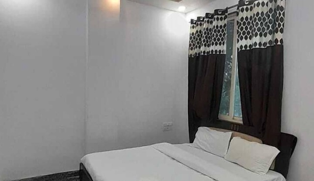 Hotel Clear Sky Udaipur