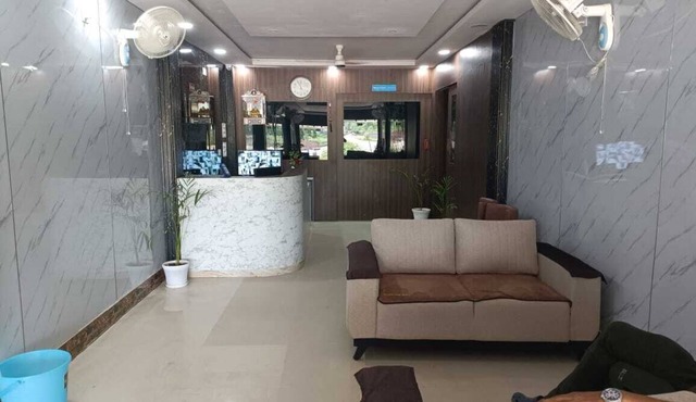 HOTEL CORPORATE INN