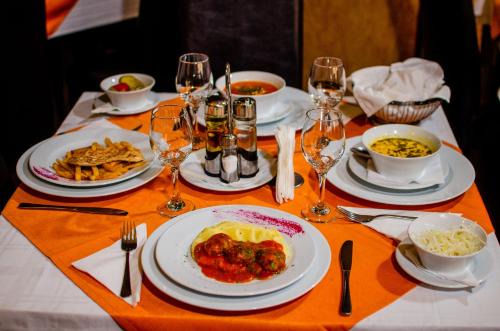 Hotel Davos in Deva