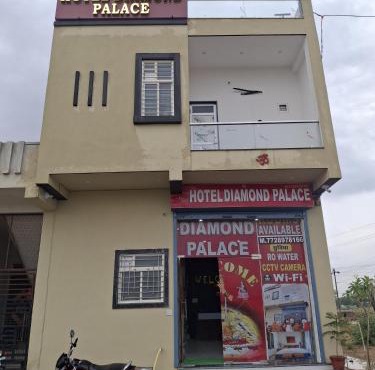 Hotel Diamond Place in Khātu