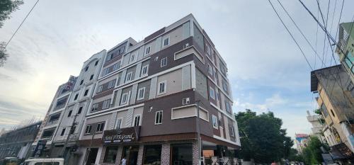 HOTeL DVR GRAND