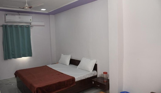 Hotel Dwarkesh